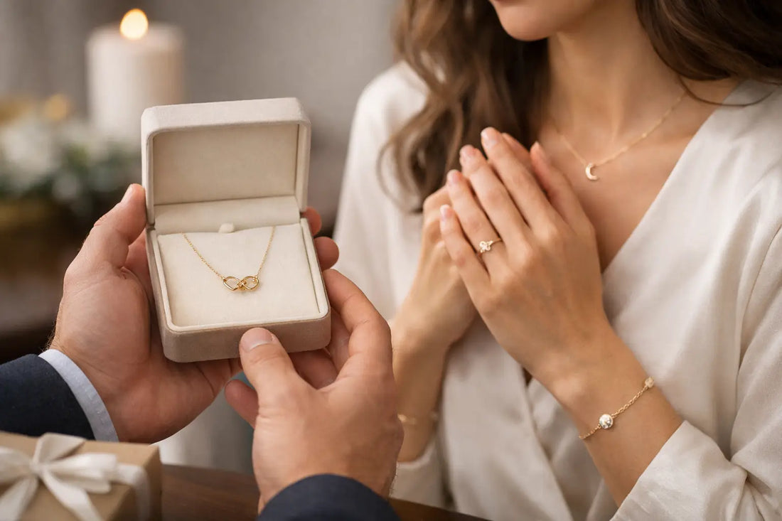 How to Gift Symbolic Jewelry With Meaning