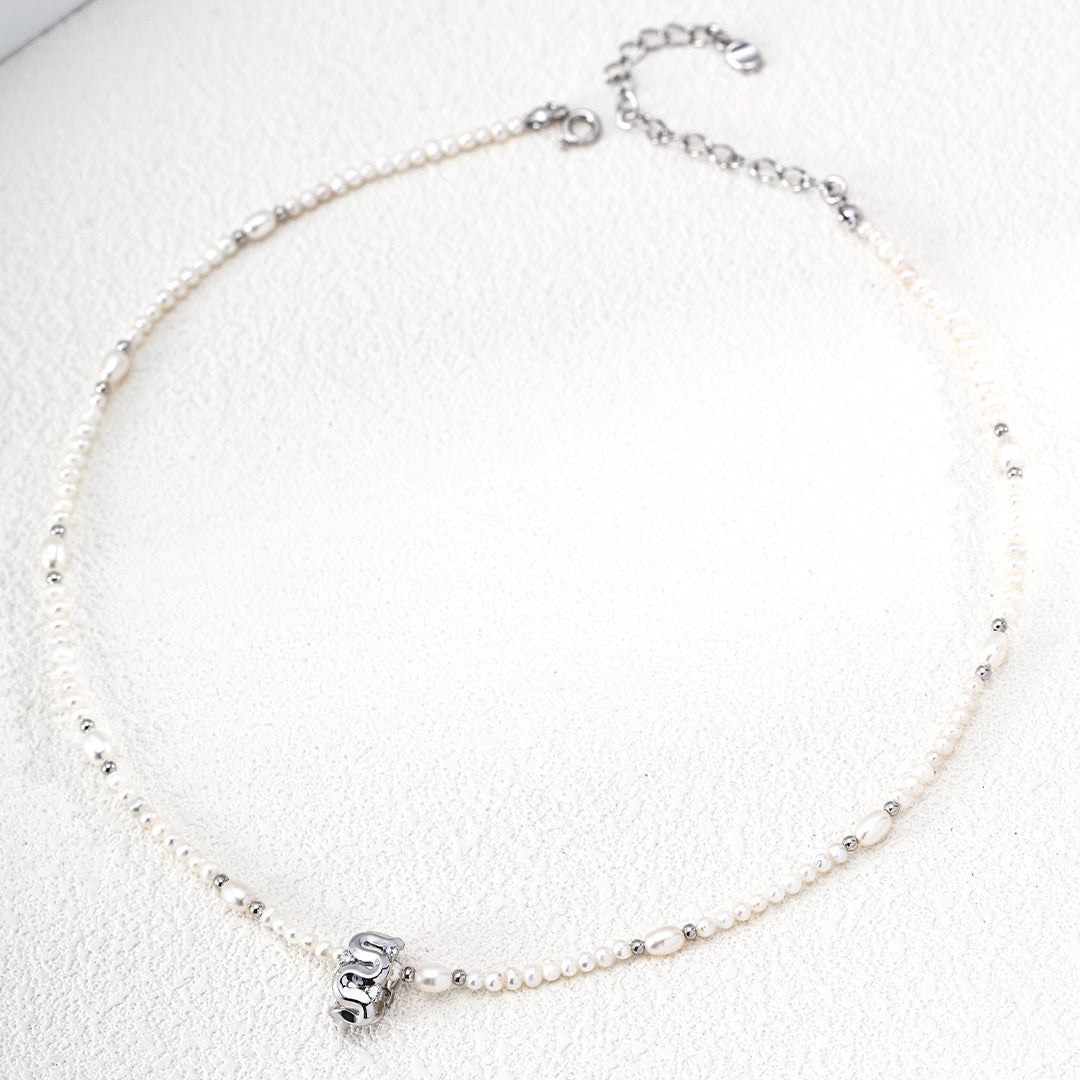 Wave Inlaid Zircon Freshwater Pearl Necklace