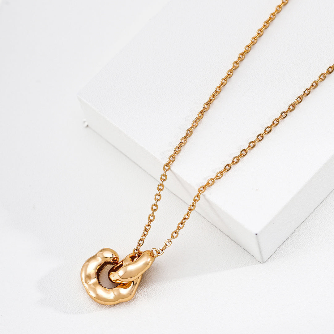 Interlocked Pendant Necklace