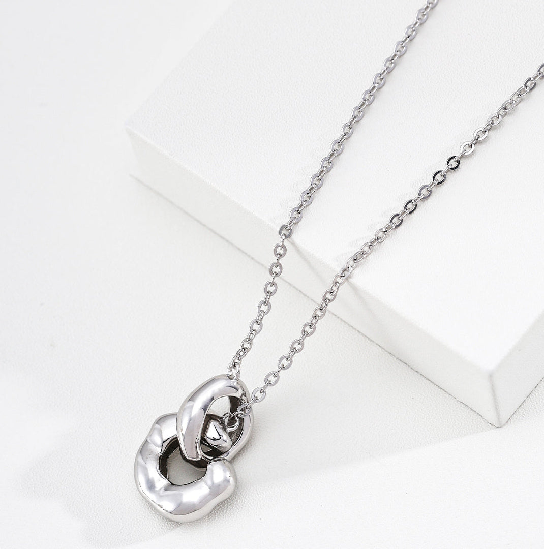 Interlocked Pendant Necklace