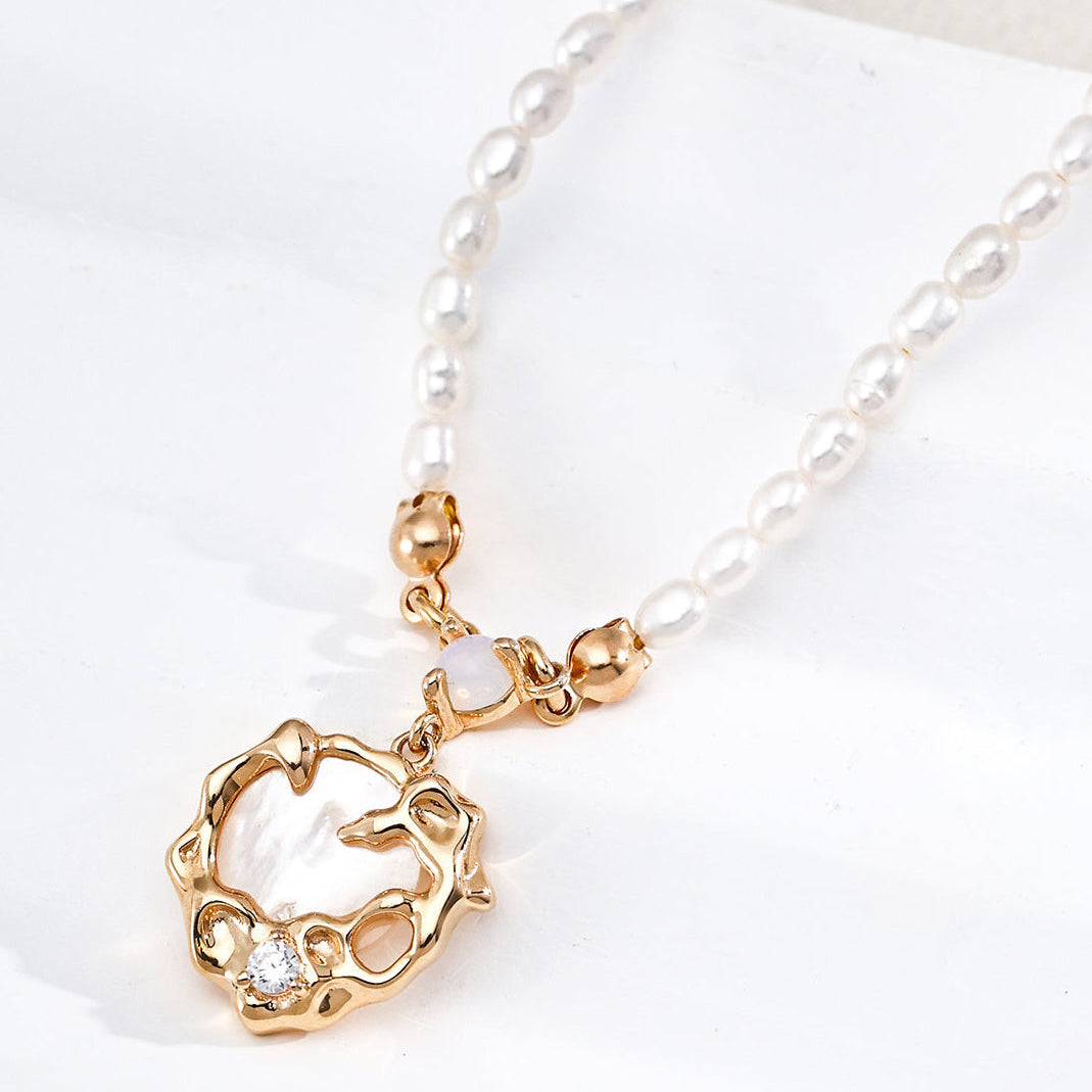 Branch Mon Shell Pearl Necklace